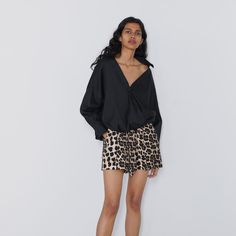 Nwt Zara Size S Leopard Animal Print Shorts Brand New With Tags Flowy High-Waisted Shorts With Elastic Waistband. Side Pockets. Self Belt. - 95% Polyester, 5% Elastane Chic Zara Shorts For Night Out, Zara High Waist Shorts For Fall, Zara Bottoms For Fall, Short Length, Zara Bottoms Short Length For Fall, Zara Short-length Bottoms For Fall, Zara Short Length Bottoms For Fall, Chic Zara Shorts For Fall, Animal Print Shorts, High Rise White Jeans