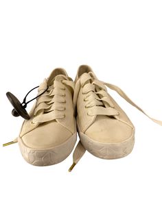 Brand: KEDS Style: SHOES SNEAKERS Color: WHITE Size: 7.5 SKU: 186-186278-20507 CONDITION: GENTLY USED Cream Sneakers With White Laces For Sports, Casual Cream Sneakers With White Laces, White Keds, Keds Style, Keds, Athletic Shoes, Shoes Sneakers, Color White, Size 7