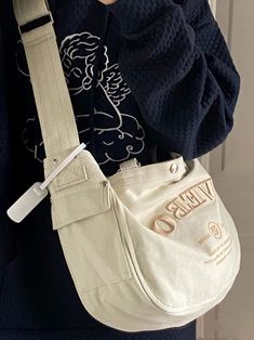 UAKISS - Retro American Embroidery Canvas Bag High Capacity High Quality Women's Bag Messenger Bag Tote Shopping Bag Commuter Bag Purse Tas Aesthetic, Korea Y2k, Tas Korea, Y2k Bags, American Embroidery, Racun Shopee, Handbags Casual, Commuter Bag, Canvas Crossbody Bag