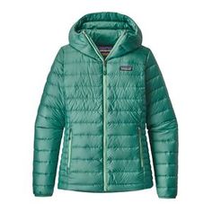 What to Wear in Alaska: A Local's Packing List • Riley's Roves Down Jackets Women, Patagonia Outdoor, Patagonia Down Sweater, Womens Outdoor Clothing, Jackets Women, Rain Gear, Down Jackets, Rei Co-op, Patagonia Womens