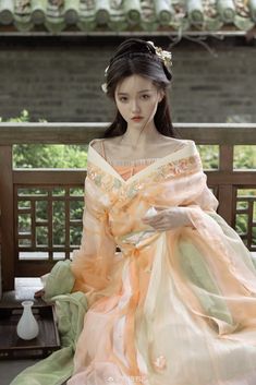 Midevil Dress, Series Characters, Traditional Asian Dress, Ancient Chinese Dress, Forbidden Fruit, Chinese Hanfu