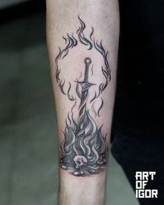 Fandom Tattoos, Flame Tattoo, Compass Tattoo Design, Flame Tattoos, Gaming Tattoo, Dark Soul