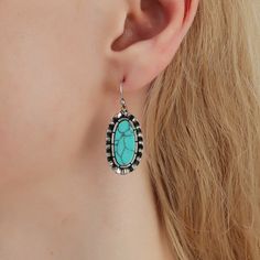 Product Name: Women Boho Turquoise Earring Vintage Ethnic Western Earring Item NO.: zico_1871 Weight: 0.05 kg = 0.1102 lb = 1.7637 oz Category: Accessories> Jewelry Creation Time: 2023-03-13 SIZE：1.5*3.6cm WEIGHT：7g Bohemian Turquoise Oval Earrings, Cheap Accessories Jewelry, Western Earring, Turquoise Earring, Turquoise Decor, Boho Turquoise, Western Earrings, Retro Western, Turquoise Boho