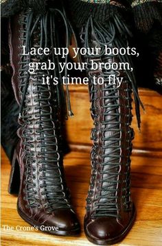 Moda Steampunk, Witch Boots, Punk Emo, Witchy Woman, Steampunk Fashion, Coven, The Words, Punk Rock, Lace Up Boots