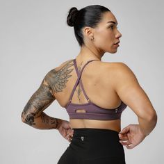 The Strive Bra is designed with lightweight breathable material and adjustable strap sliders to offer the perfect amount of support. Featuring unique open-back construction and 4-way stretch, this sports bra enables you to train in comfort. T-back Sports Bra With Medium Bust Support For Yoga, Compressive Functional Yoga Bra, Yoga Sports Bra With Wide Moisture-wicking Straps, Compressive Technical Sports Bra For Yoga, Technical Moisture-wicking Sports Bra For Yoga, Bra Size Guide, Yoga Training, Powerlifting, All Colors