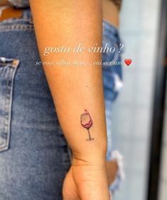 Tatuagem de vinho no braço, inspirações de tatuagem. Future Tattoos, Body Art Tattoos, Fish Tattoos, Jesus Fish Tattoo, Beauty Tips, Body Art, Beauty Hacks, Tattoos, Beauty