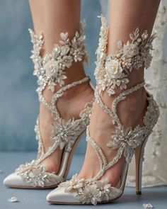 Heels Design, Shoe Hacks, Beautiful Wedding Shoes, Pleaser Heels, Jeans With Heels