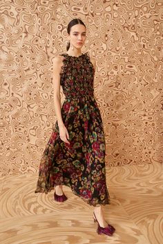 Ulla Johnson Dress, Nyc Boutiques, Heart Earring, Carved Heart, Printed Long Dresses, Dress Inspo, Orange And Green, Silk Midi Dress, Ootd Style