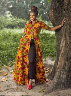 African Clothing Stores, Modern African Clothing, Kitenge Designs, Afrocentric Fashion, African Tops, African Print Tops, Afrikaanse Mode, African Inspired Fashion, African Print Dress