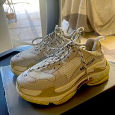 In Ok Condition Has Some Wear But Otherwise Very Stylish Shoes. Comes With The Box. Also Comes With Extra Black Laces. Balenciaga Triple S Sneakers, Shoes Balenciaga, Balenciaga Shoes, Balenciaga Triple S, Stylish Shoes, Black Laces, The Box, Womens Shoes Sneakers, Balenciaga