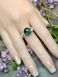 Green Quartz & Pearl Ring, Dark Emerald Green Handmade Ring Hydrothermal Green Quartz, May Birthstone Vintage Oval Engagement Rings, Dark Emerald Green, Mystic Topaz Ring, Iridescent White, Plastic Ring, Green Hand, Swarovski Crystal Beads, Bezel Set Diamond, Diy Rings