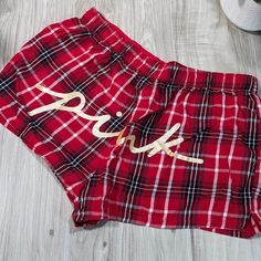 Pink Victoria's Secret Red Gold Plaid Sleepwear Boxer Shorts Medium Never Worn Tags Attached, Been Washed Be Sure To Check Out Our Others Before You Leave. ((( Smoke Free/Pet Free Reselling Home )))) You Are Viewing An Item That Is Used/Pre-Owned (Unless Listed As New Or New With Tags) Ask All Your Questions About The Item Before You Purchase. We Always Take Photos Of Every Angle, And May In Human Error Miss Tiny Flaws. Please Take The Time To Look At All Photos Provided And Read Listing In Its Red Casual Shorts For Pajama Party, Casual Red Shorts For Pajama Party, Red Pajama Shorts For Loungewear, Pink Outfits Victoria Secret, Pink Outfits, Boxer Shorts, Vs Pink, Red Gold, Victoria Secret