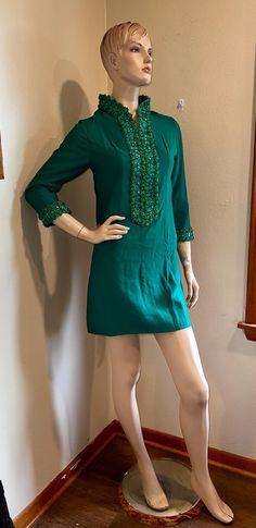 vintage mini dress Vintage Mini Dress, Vintage Mini Dresses, Green Silk, Dress Clothes For Women, Dress Outfits, Mini Dress, Silk, Womens Dresses, Clothes For Women