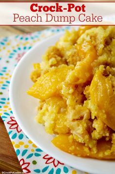 Crock-Pot Peach Dump Cake Crock Pot Peach Dump Cake, Peach Dump Cake Crockpot, Dump Cake In Crock Pot, Cake In Crock Pot, Slowcooker Dessert, Crockpot Cakes, Dump Cake Crockpot, Crockpot Cake