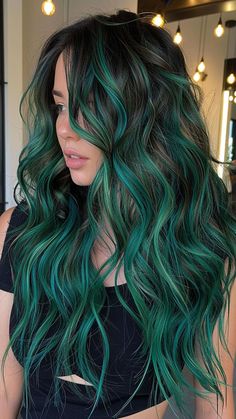 Emerald Green Balayage, Goth Hair Dye Ideas, Colored Hair Strands, Green Balayage Hair, Hair Color Ideas Green, Emerald Green Hair Color, Green Hair Inspiration, Green Balayage, Green Hair Color Ideas