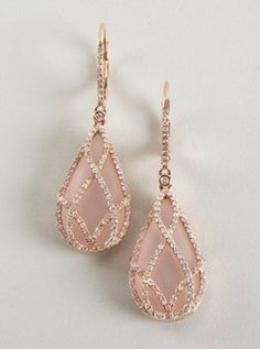 blush pink pink jewels rose gold wedding earrings bridesmaid gifts earrings vintage-inspired drop earrings tear drop wedding jewelry bridesm... Rose Gold Earrings Wedding, Bridesmaid Gifts Earrings, Gold Earrings Wedding, Pink Jewels, Cream Aesthetic, Body Chains, Halo Earrings, Rose Gold Wedding, Bridesmaid Earrings