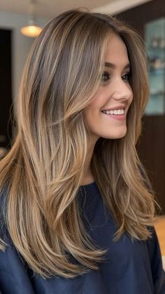 Haircuts For Long Hair With Layers, Hairstyles For Layered Hair, Haircuts Straight Hair, Long Layered Hair, Haircuts For Long Hair, Hair Color Trends, Long Hair Cuts, Balayage Hair