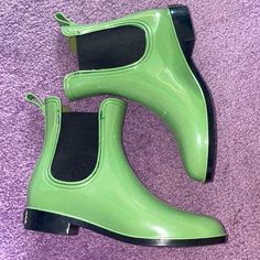 Never Worn Before, Stylish Rubber Rain Boots Trendy Spring Rain Boots With Round Toe, Summer Green Boots With Round Toe, Green Round Toe Summer Boots, Trendy Spring Ankle Rain Boots, Trendy Ankle Boot Style Rain Boots For Spring, Green Rain Boots With Round Toe For Spring, Green Ankle-high Summer Boots, Summer Ankle-high Green Boots, Casual Green Rain Boots With Round Toe