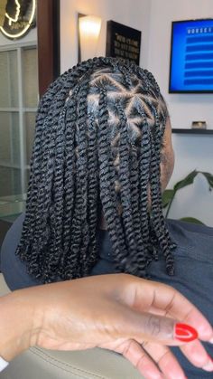 hair style for girls super fast Triangle Twist Braids, Braids With 2 Strand Twist, Plait Twist Hairstyles, Two Strand Twist Protective Hairstyles, Cornrow Into Twist, Mini Twists With Cornrows, Twist Short Braids Hairstyles, Triangle Parts Locs, 2 Strand Twist Styles Natural Long Hair