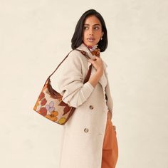 Introducing our Astoria Shoulder Bag, where style meets functionality in the most effortless way. Crafted with a relaxed silhouette and spacious interior, this bag offers the perfect blend of laid-back elegance and practicality for your everyday adventures. Elevate your everyday style with the Astoria Shoulder Bag. Whether you're running errands, meeting friends for coffee, or exploring the city, our bag offers the perfect combination of comfort, versatility and style to accompany you on all you Backpack Lunch Bag, Duffel Bag Backpack, Meeting Friends, Everyday Adventures, Meet Friends, Belt Purse, Toiletry Bag Travel, Purple Bags, Mini Purse