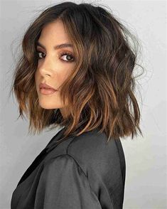 Short Lob Hairstyles. There are any references about Short Lob Hairstyles in here. you can look below. I hope this article about Short Lob Hairstyles can be useful for you. Please remember that this article is for reference purposes only. #short #lob #hairstyles Bob Balayage Brunette, Lob Haircut Brunette, Short Brown Curly Hair, Short Bob Wavy Hair, Lob Hairstyles, Straight Wavy Hair, Spring Haircuts, Textured Lob, Lob Hairstyle