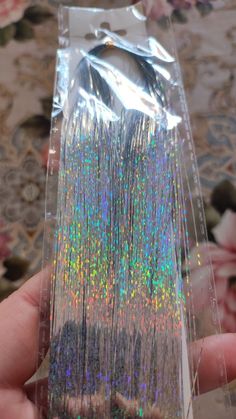 Holographic Hair Tinsel, Hair Tinsels, Tinsel Hair, Sparkly Hair, Hair Glitter, Hair Tinsel, Y2k Accessories, Curly Hair Styles Easy, Fancy Video