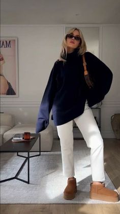 White Pants And Jean Jacket Outfit, Aw Outfits 2023, Fall Monochrome Outfit, Old Money Comfy Outfit, New York Autumn Outfit, Winter School Outfits Cold Comfy, Winter Cabin Outfit, Mini Ugg Boots Outfit, Ugg Ultra Mini Outfit