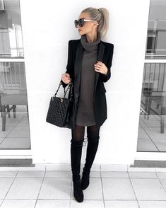 Black Over The Knee Boots, Work Outfits Women, Business Casual Outfits, Mode Inspiration, Winter Fashion Outfits, Office Outfits, Outfits Casuales, Over The Knee Boots