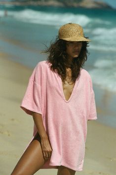 Beach Towel Dress, Summer Cover Ups, Summer Outfit Accessories, Shirts And Shorts, Towel Dress, Terry Towelling, Beach Fits, Summer Beach Dress, Billabong Women