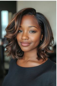 Fall Color Black Women Hair, Highlights For African American Hair, Dark Brown Bob Black Women, Fall Hair Color For Black Women, Dark Skin Hair Color Ideas Black Women, Fall Hair Colors Black Women, Fall Hair Colors For Black Women, Brown Hair On Brown Skin, Autumn Hair Color