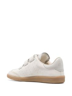 ISABEL MARANT Beth low-top Leather Sneakers - Farfetch Round Toe Sneakers, Denim Sneakers, Everyday Shoes, Brown Sneakers, Latest Sneakers, Sneakers Blue, Sneakers Grey, Low Sneakers, Suede Sneakers