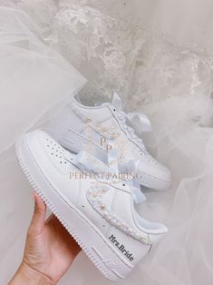 Pearl Wedding Sneakers Bridal Shoe Customizable Wedding Shoes - Etsy Sneakers For Bride, Wedding Bride Shoes, Wedding Sneakers For Bride, Sneakers Wedding, Bedazzled Shoes Diy, Bride Sneakers, Personalized Sneakers, Bedazzled Shoes, Bridal Sneakers