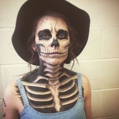 Favour I did for a class mate. Scary Skeleton Costume, Maquillage Pin Up, Skeleton Chest, Den Mrtvých, Halloween Makeup Diy, Halloween Makeup Scary, Halloween Makeup Tutorial