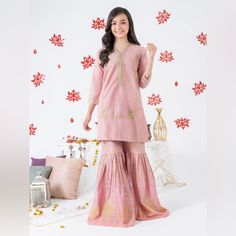 Brand New Limelight Brand Size 12 Years - 13 Years Zara Shahjahan For Exposure Pink Gota Work Palazzo Set For Navratri, Bollywood Pink Palazzo Set With Gota Work, Bollywood Style Pink Palazzo Set With Pallu, Eid Pink Sharara, Pink Palazzo Set With Gota Work For Festivals, Pink Palazzo Set With Gota Work And Straight Kurta, Eid Sharara With Gota Work, Pink Designer Wear Unstitched Sharara, Pink Palazzo Set With Resham Embroidery For Navratri