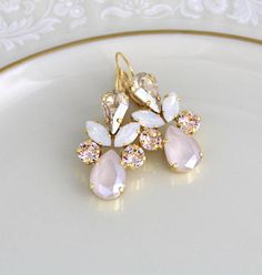 Swarovski Wedding earrings, Gold Bridal earrings, Bridal jewelry, Champagne crystal earrings, Bridal Cristal Embroidery, Mob Jewelry, Wedding Earrings Gold, Gold Bridesmaid Necklace, Bridal Earrings Gold, White Opal Earrings, Packing Orders, Bridal Jewelry Vintage, Golden Shadow