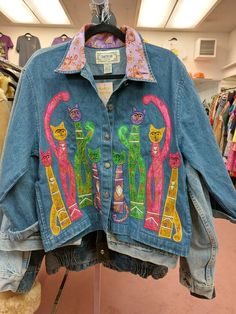 Cat Lady Aesthetic Outfit, Vintage Style Inspiration, Vintage Cat Sweater, 80s Jacket Outfit, Jean Jacket Aesthetic, Weird Sweaters, Weird Fashion Aesthetic, Vintage 80s Aesthetic, Jacket Sketch