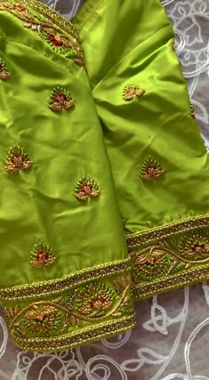 Ghagra Design, Magam Work Blouses, Magam Work Designs, Model Blouse, Cutwork Blouse