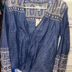 Billabong Button Up Boho Paisley Long Sleeve Women’s Small New With Tags Never Worn! 100% Cotton Lightweight Measures A Bit Bigger Casual Blue Paisley Print Tops, Casual Cotton Tops With Paisley Print, Spring Blue Top With Bandana Print, Blue Paisley Print Casual Blouse, Blue Bandana Print Top For Spring, Blue Cotton Tops With Paisley Print, Blue Bohemian Blouse With Buttons, Bohemian Blue Blouse With Buttons, Cotton Paisley Print Patterned Tops