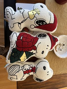 Snoopy Christmas Decorations, Snoopy Museum, Snoopy Funny, Snoopy Pictures, Snoopy Love, Cartoons Love, Snoopy Christmas, Hey Girl, Peanuts Snoopy