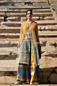 Tapestry Fashion, Kebaya Modern Dress, Outfit References, Contemporary Traditional, Fairytale Dress, Modern Dress, Ethnic Wear