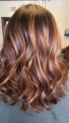 #balayage #carmel #red #honey Blond Hairstyles, Airstream Basecamp, Honey Balayage, Caramel Hair, Hair Color Auburn, Balayage Hair Blonde, Medium Hairstyles, Winter Hair Color