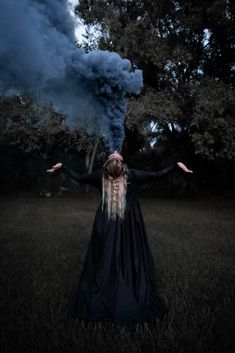 Halloween Witch Photoshoot, Witch Photoshoot, Horror Photography, Gothic Photography, Horror Photos, Bouidor Photography