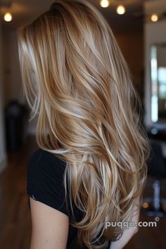 Blonde Balayage Hair Color Ideas: Inspiration & Trends - Puqqu Warm Blonde Highlights On Blonde Hair, Strawberry Beige Blonde Hair, Dimensional Warm Blonde, Blonde With Strawberry Blonde Lowlights, Blonde Balayage Hair, Blonde Hair Transformations, Blond Balayage, Balayage Hair Color, Blonde Hair Ideas