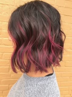 Purple Red Balayage Hair, Brunette And Pink Balayage, Balayage Colored Hair, Bob Hairstyles Purple, Pink Balayage Hair Brunettes, Dyed Hair Pink And Brown, Peekaboo Hair Color Highlights