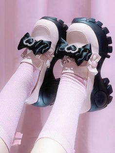 This price is for a pair of matte pink shoes and 2 pairs of detachable bowknots.   	 		 			Size 			35 			36 			37 			38 			39 		 		 			Foot Length 			22.5 cm 			23 cm 			23.5 cm 			24 cm 			24.5 cm 		 		 			Heel 			4-7 cm 			4-7 cm 			4-7 cm 			4-7 cm 			4-7 cm Viral Outfits, Pink Chunky Heels, Jirai Kei, Cute Shoes Heels, Kawaii Shoes, Matte Pink, Kawaii Fashion Outfits, Fancy Shoes, Cute Heels