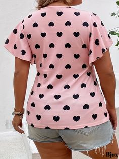 Bjux - Medium Stretch Plus Size Womens Casual T-shirt Featuring a Heart Print Design with Short Sleeves and V Neckline Womens Casual, Fabric Medium, V Neckline, Casual T Shirt, Heart Print, A Heart, Casual T Shirts, Casual Women, Collar Styles