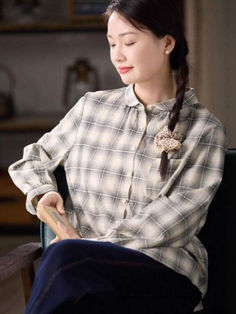 Styles:	Street
Material:	Cotton Blend
Clothing Length:	Regular
Sleeve Length:	Long Sleeve
Collar:	Lapel
Decoration:	Pocket
Pattern:	Plaid
Season:	Spring/Fall

#blouse #shirt #cottonblend #gingham Fall Blouse, Pocket Pattern, Blouse Online, Blouse Shirt