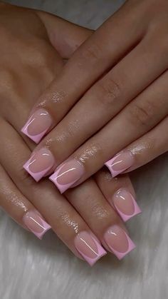 Valentine’s Day Nail Ideas Short, Shorties Nails Square Spring, Shorties Nails Color, Shorties Nails Pink, Short Pink Nail Designs, Acrylic Nail Application, Pink Tip Nails, Nail Application, Pink French Nails