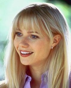 size: 10x8in Photo: Gwyneth Paltrow : Gwyneth Paltrow Hair, Blonde Bangs, Peinados Fáciles Para Cabello Corto, Long Hair With Bangs, Gwyneth Paltrow, Grunge Hair