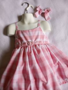 Girls pink gingham dress,size 3T Cute Pink Plaid Dress With Ruffles, Cute Pink Dress For Picnic, Cute Pink Picnic Dress, Cute Pink Plaid Dress For Spring, Fitted Pink Plaid Dress For Spring, Pink Cotton Plaid Summer Dress, Summer Pink Plaid Ruffled Dress, Pink Fitted Plaid Cotton Dress, Cute Pink Picnic Dresses